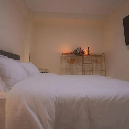 D-suites - Executive Sea View Apartment, Centre *