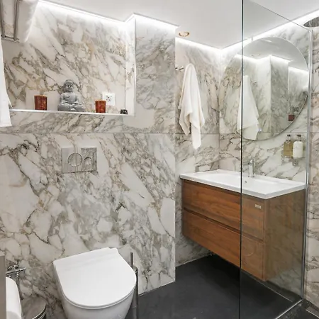 D-suites - Executive Sea View Apartment, Centre 公寓